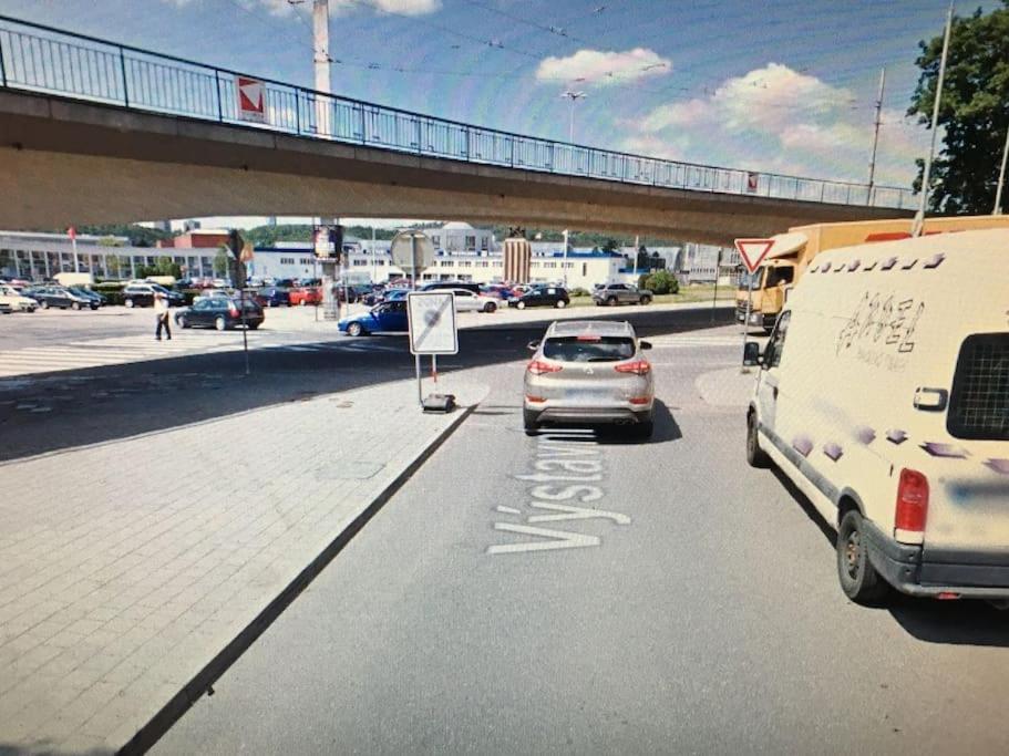 Utulne Ubytovani U Centra V Blizkosti Vystaviste Brno Exterior foto
